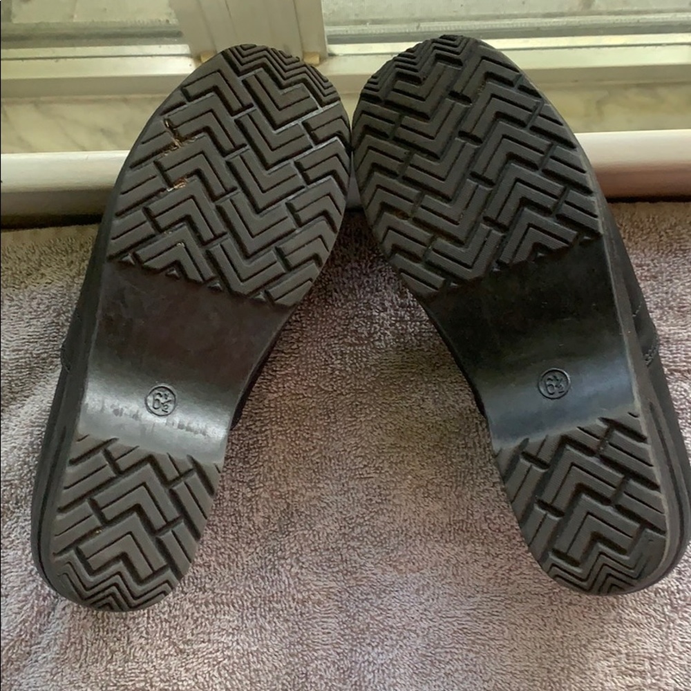 Clogs - Picture 5 of 5